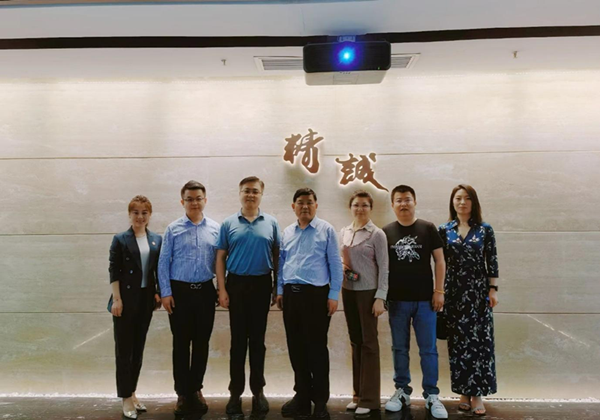 張培合會長一行赴西安精誠文化科技集團(tuán)有限公司進(jìn)行文化交流